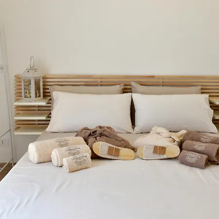 Lamarossa Trulli & Suites-3